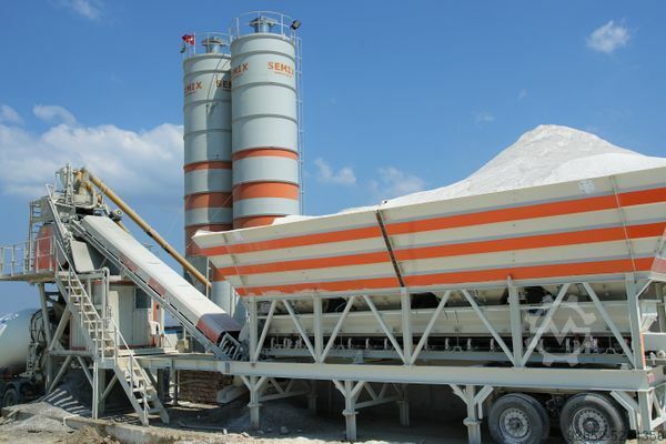 CONCRETE BATCHING PLANT Mobile 100 S4 SEMIX Mobile 100 S4